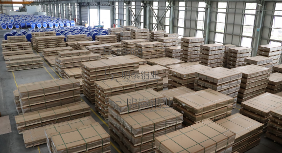 明泰鋁業(yè) 5754 鋁板 —— 鐵路隔音板（聲屏障）專用材料